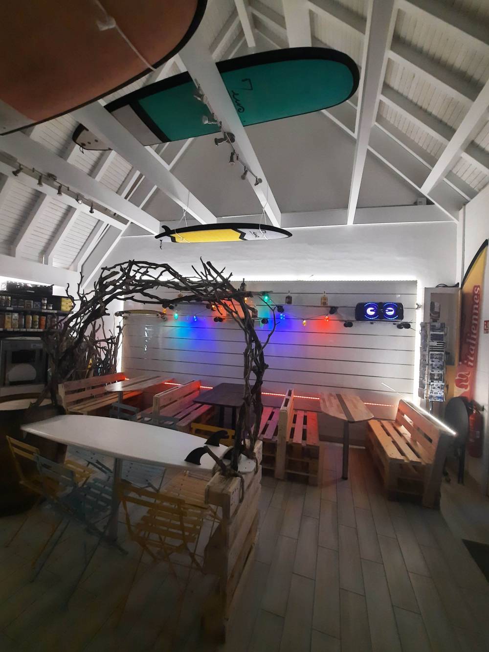 Bar 2