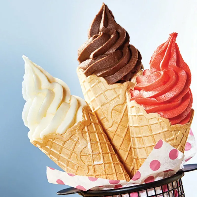 glaces-italienne-vanille-fraise-chocolat
